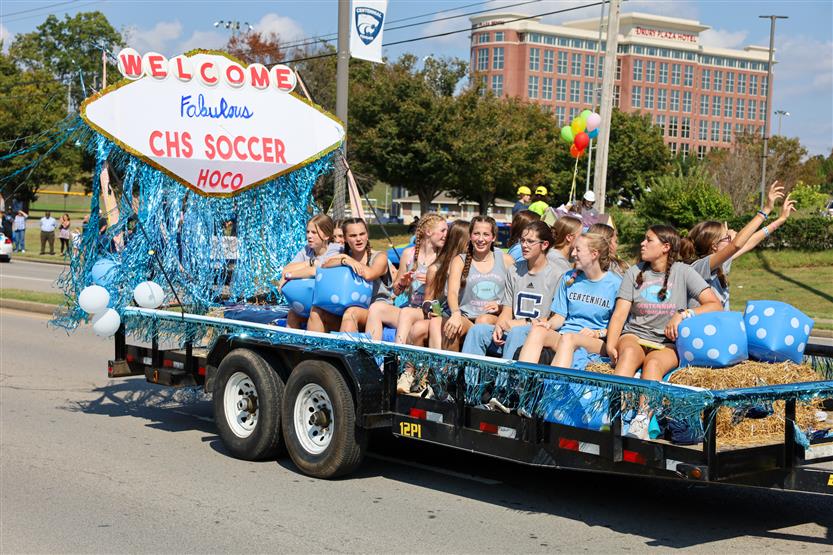 Schools celebrate homecomings